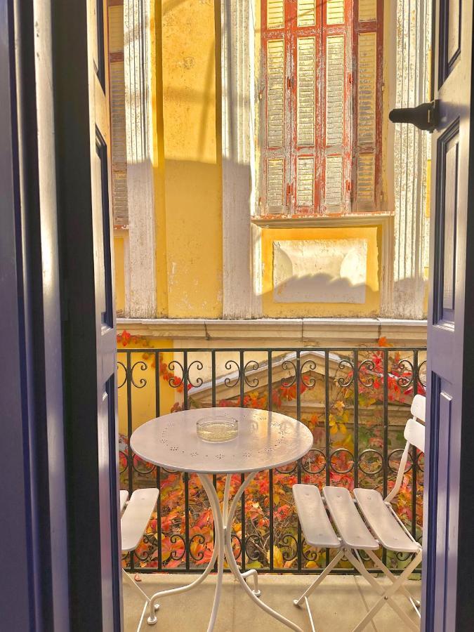 Kali Strata 2 - Downtown Leilighet Sými Eksteriør bilde